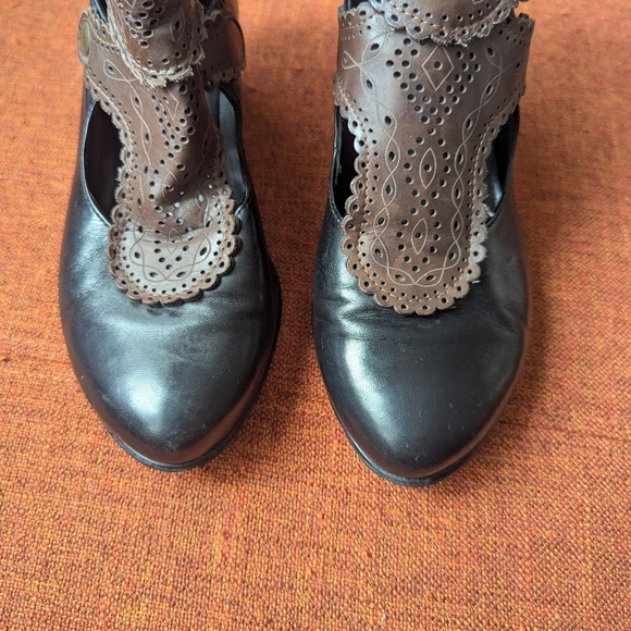 Anthropologie Chiseled Doily Booties Everybody by AZ Moda Shoes Boho Victorian - Picture 11 of 11